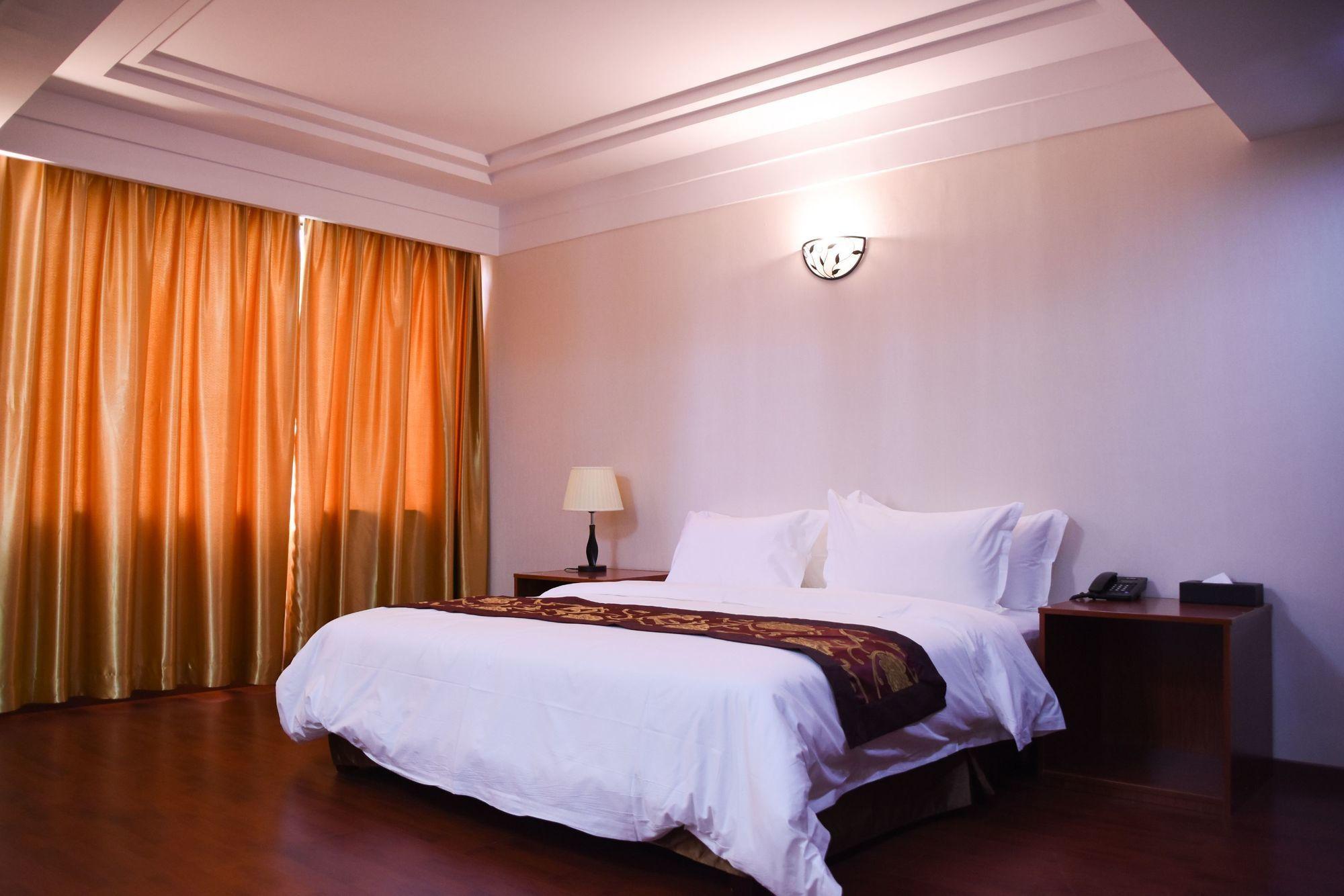 Beilingju Hotel Шэньчжэнь Экстерьер фото
